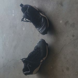 Jordan baseball cleats